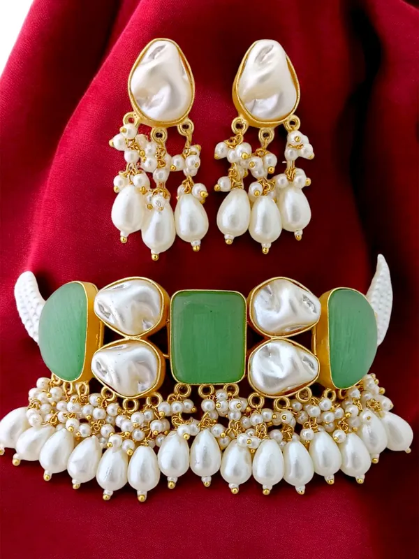 Latest_Premium_Designer_Pearl_Choker_Necklace_Set_with_Earring