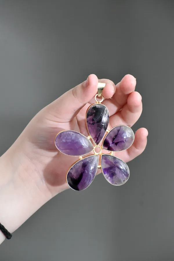 Latest_Premium_Stone_Based_Chain_Pendant
