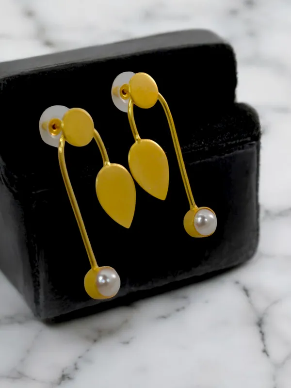 Latest_Stone_Based_Gold_Plated_Earring