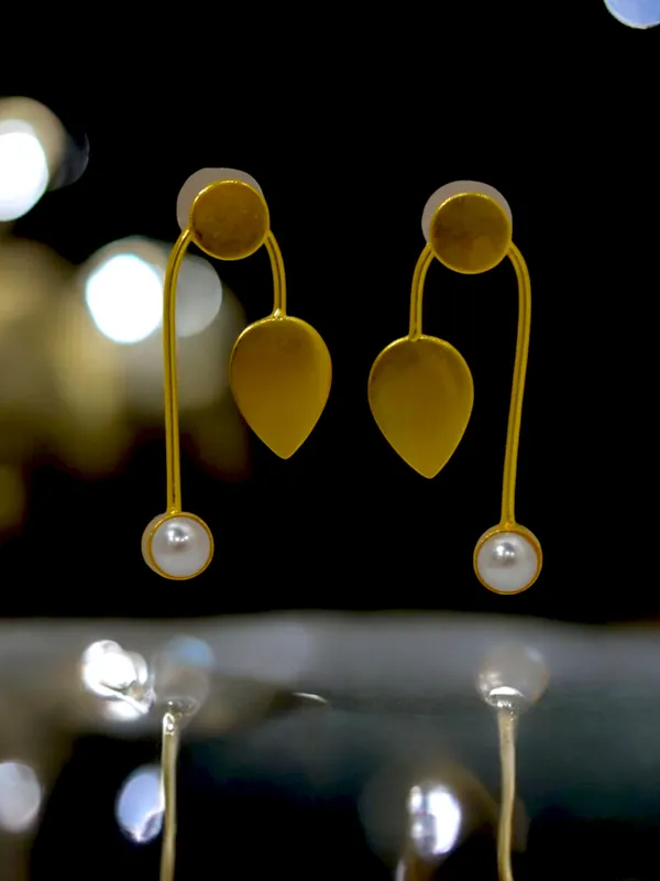 Latest_Stone_Based_Gold_Plated_Earring