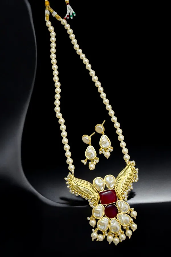 Latest_Trendy_Long_Pearl_Necklace_Set