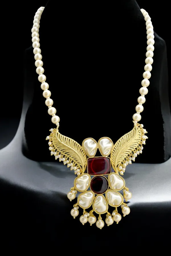 Latest_Trendy_Long_Pearl_Necklace_Set