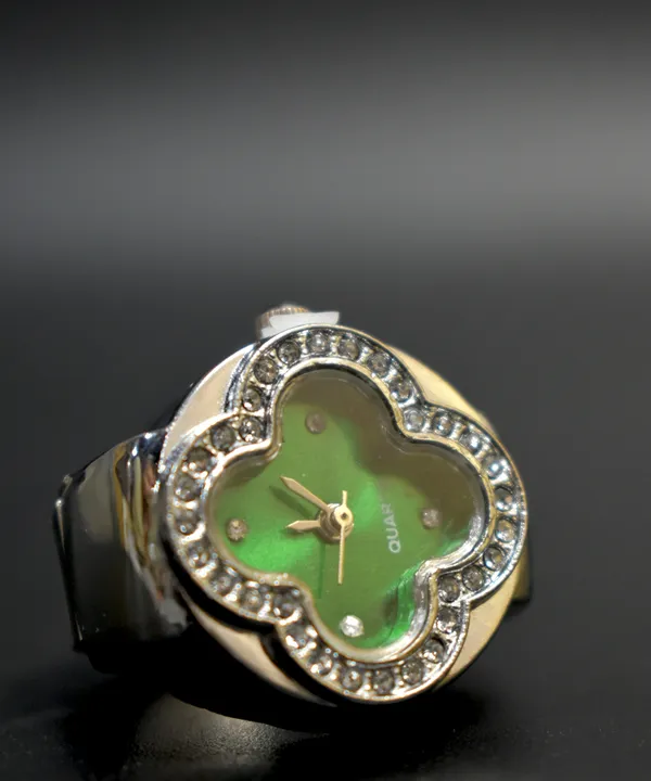 Latest_Designer_Adjustable_Silver_Ring_Watch_for_Women