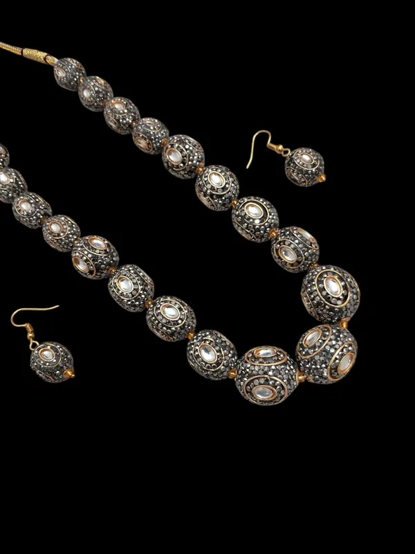 Premium_Designer_Mala_Necklace_Set_with_Earring