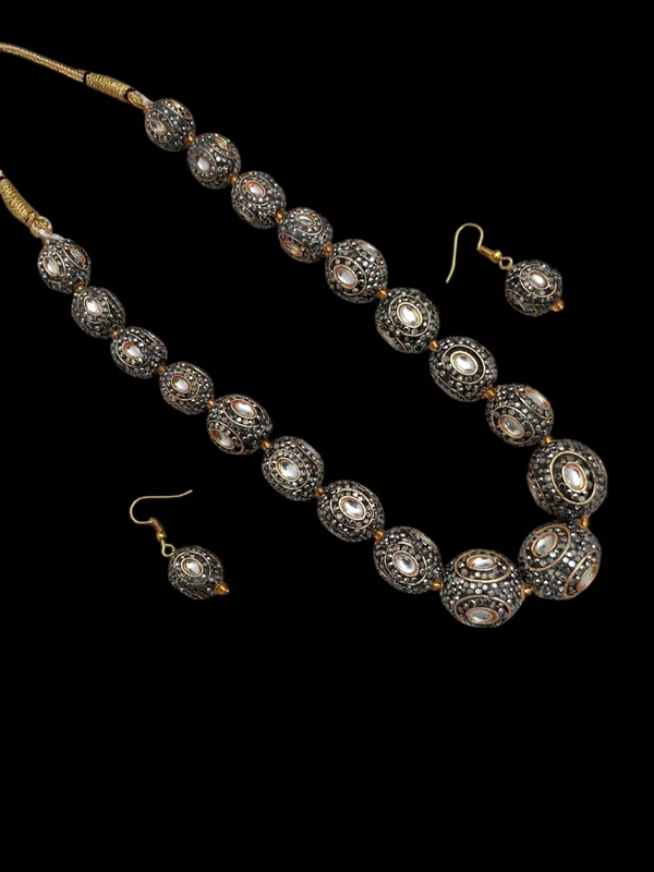 Premium_Designer_Mala_Necklace_Set_with_Earring