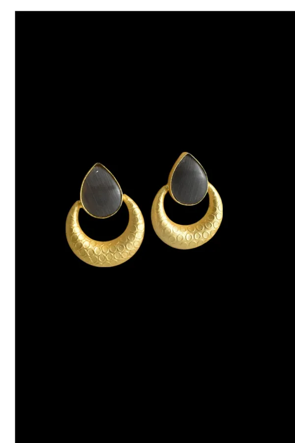Premium_Grey_Stone_Based_Earring