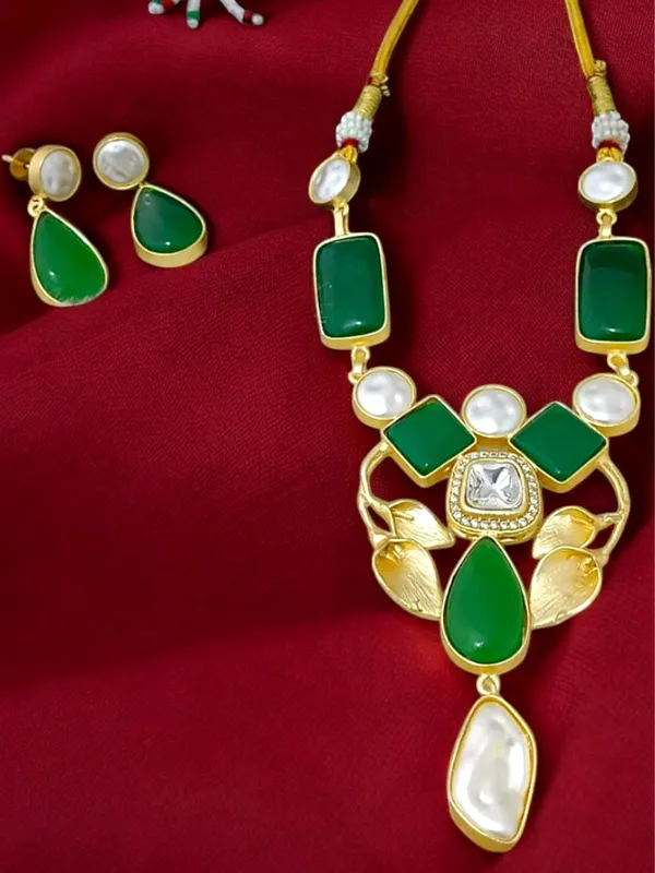 Premium_Quality_Semi_Precious_Stone_Necklace_set_with_Earring_Set_for_Women