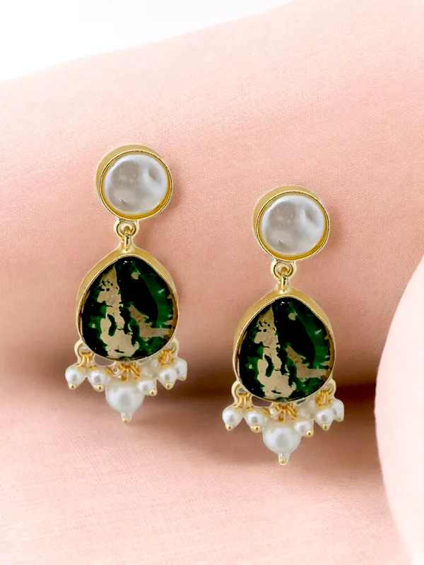 Premium_Latest_Stone_Based_Pearl_Earring_Set