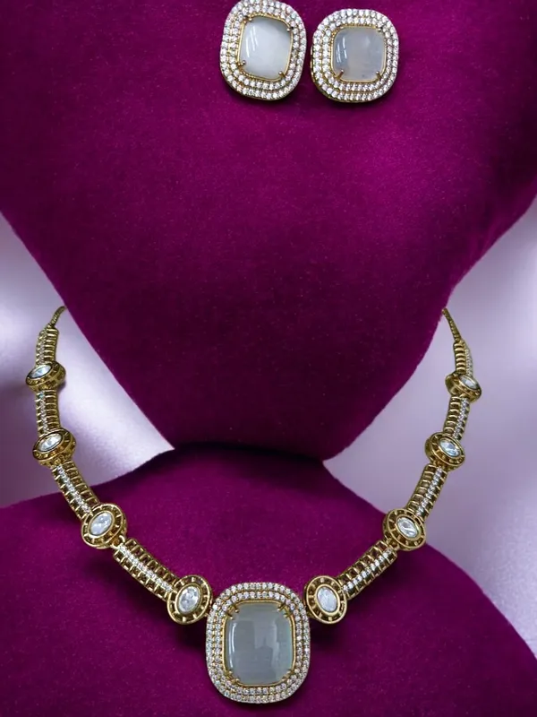 Premium_Quality_Ad_stone_Necklace_with_Earrings