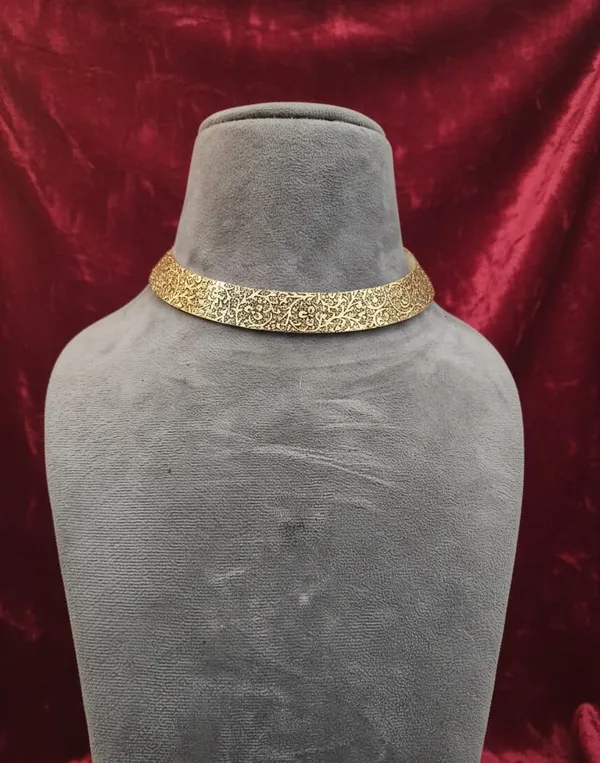 Premium_Quality_Brass_Hasli_Necklace