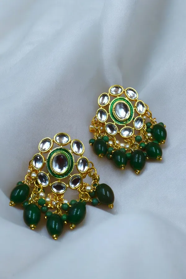 Premium_Quality_Necklace_set_with_Earrings_and_Maang_tikka