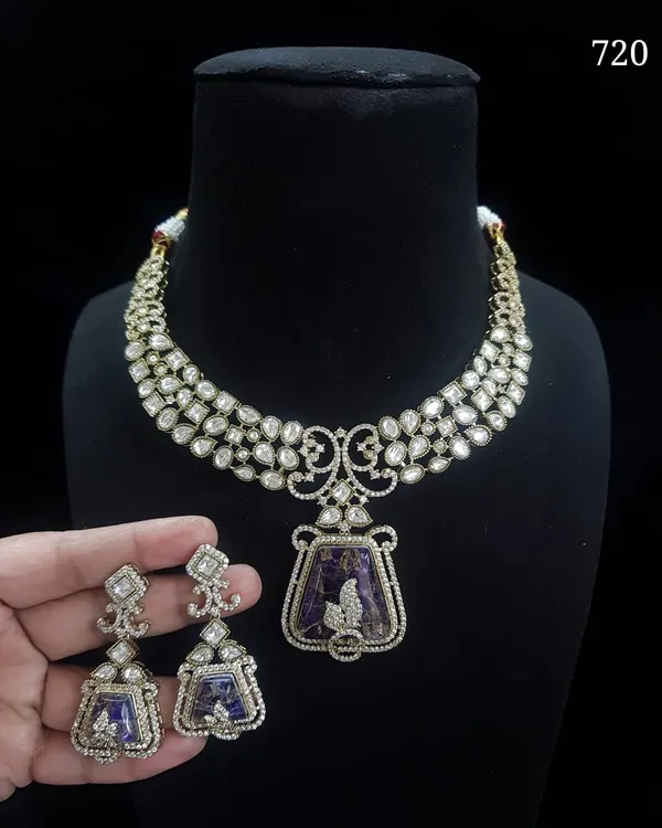 Premium_Quality_Product_Blue_Kundan_Stone_Based_Necklace_with_Earring