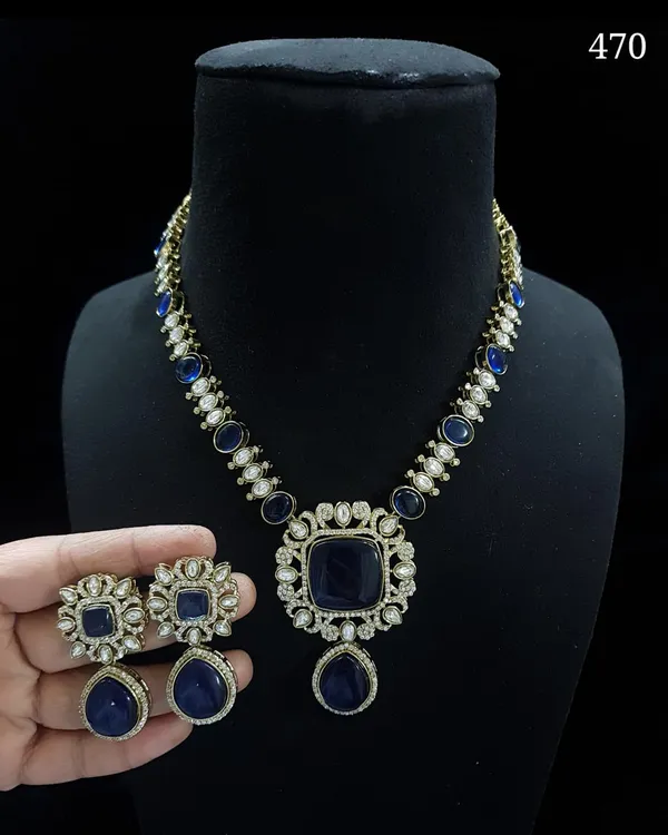 Premium_Quality_Product_Blue_Kundan_Stone_Based_Necklace_with_Earring