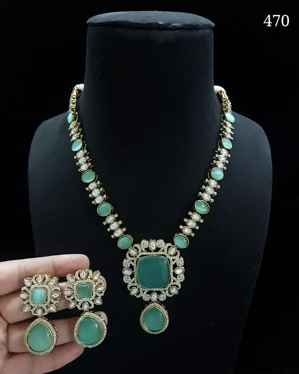 Premium_Quality_Product_Mint_Sea_Green_Kundan_Stone_Based_Necklace_with_Earring