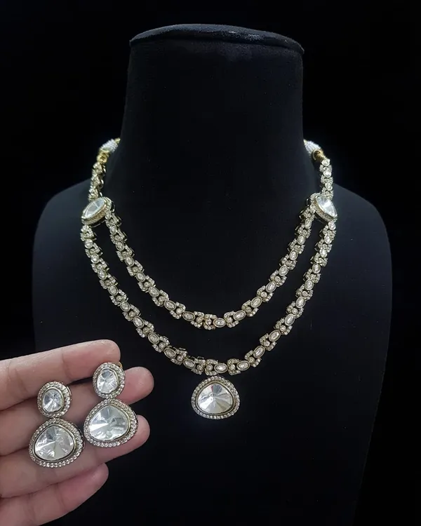 Premium_Quality_Product_with_Stone_Necklace_Set