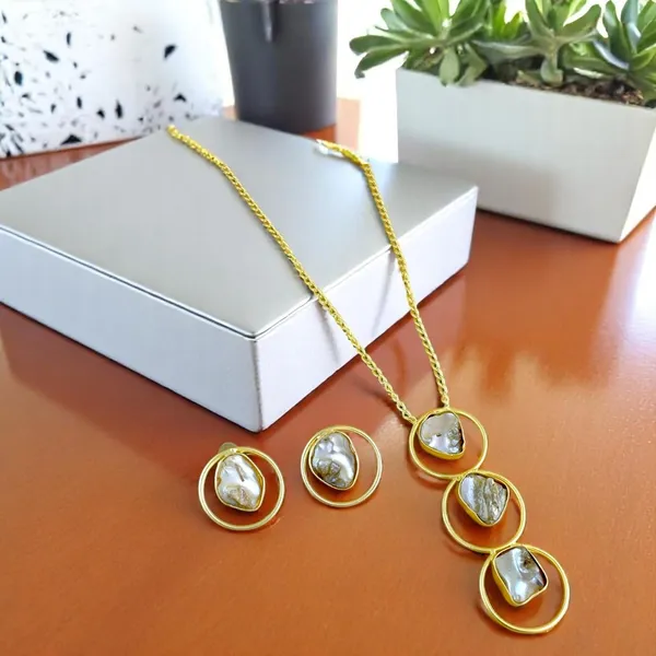 Premium_Stone_Based_Necklace_Set_with_Earring