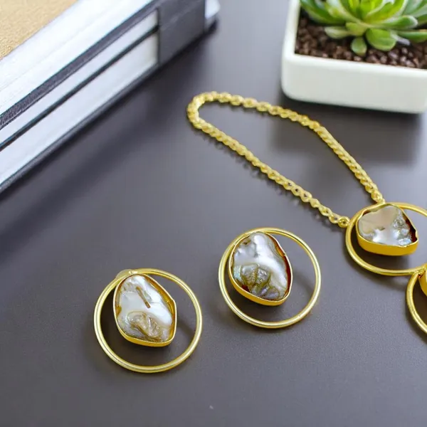 Premium_Stone_Based_Necklace_Set_with_Earring