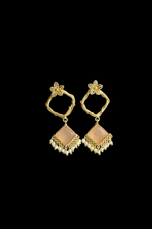 Royal_Begie_Elegant_Earring_For_Her_