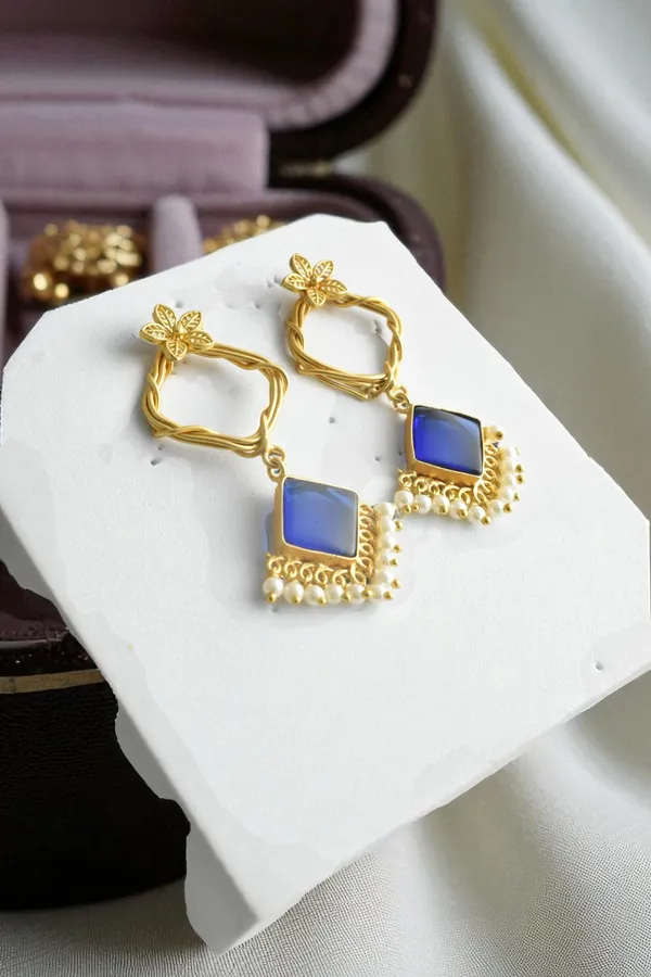 Royal_Blue_Elegant_Earring_For_Her_