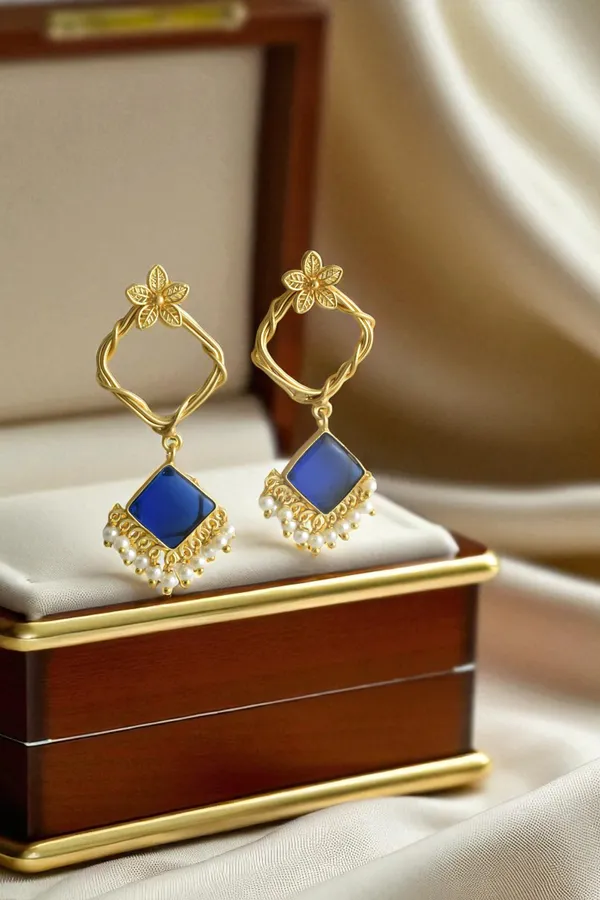 Royal_Blue_Elegant_Earring_For_Her_