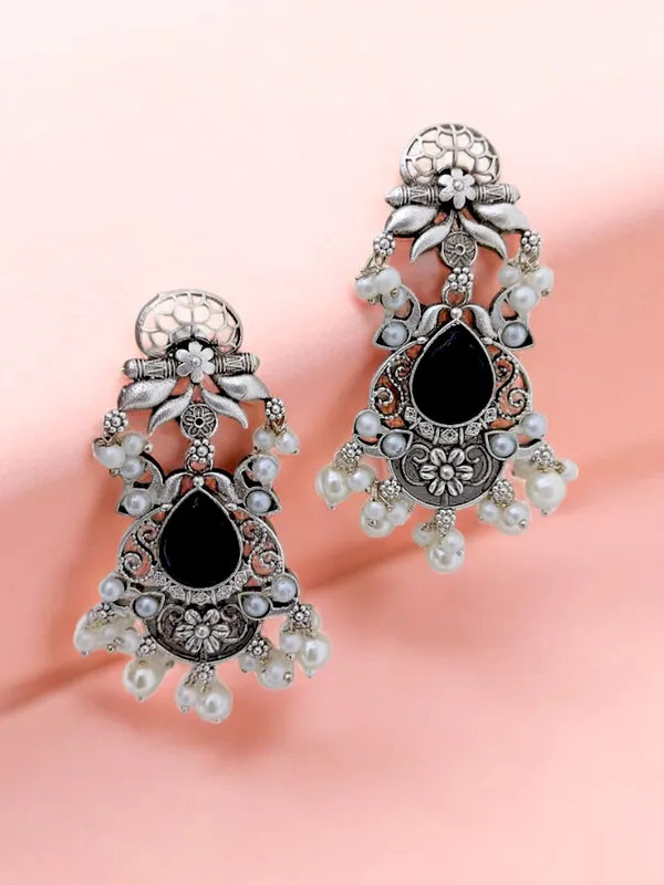 Trendy_Beautiful_Brass_Stone_Earring