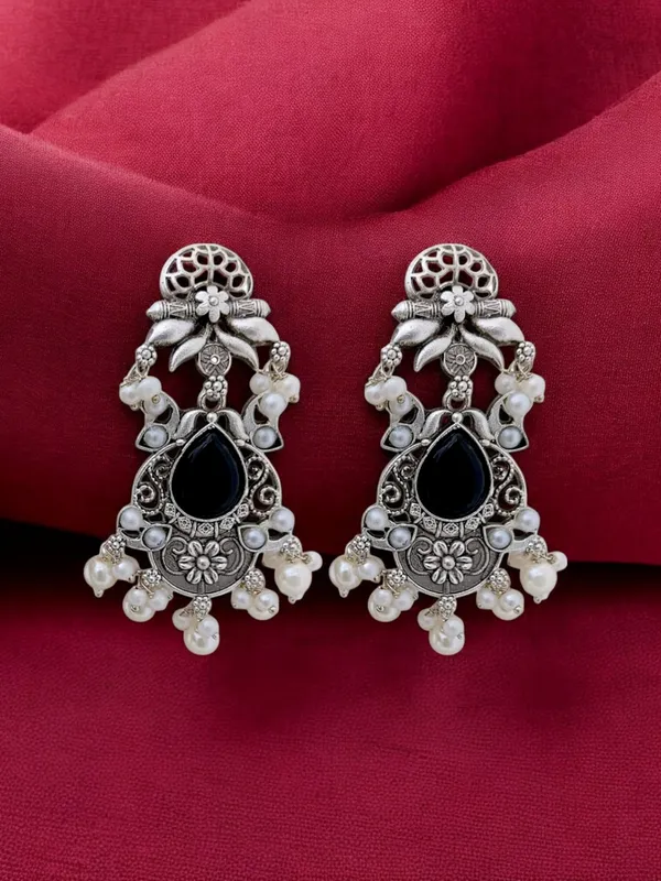 Trendy_Beautiful_Brass_Stone_Earring