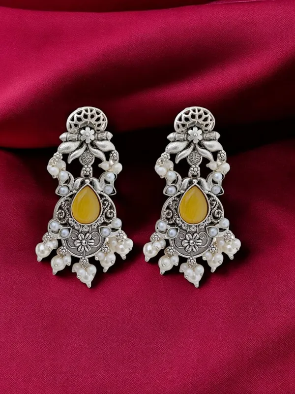 Trendy_Beautiful_Brass_Stone_Earring