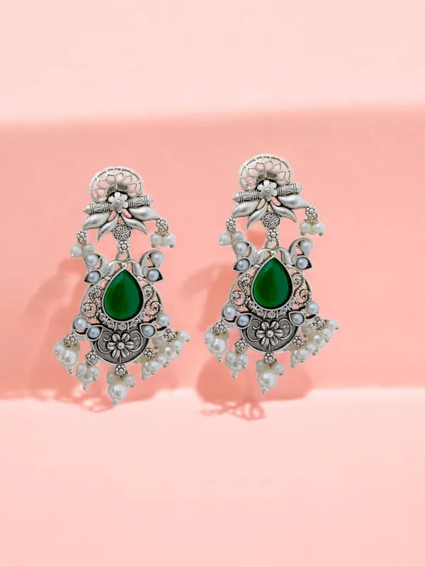 Trendy_Beautiful_Brass_Stone_Earring
