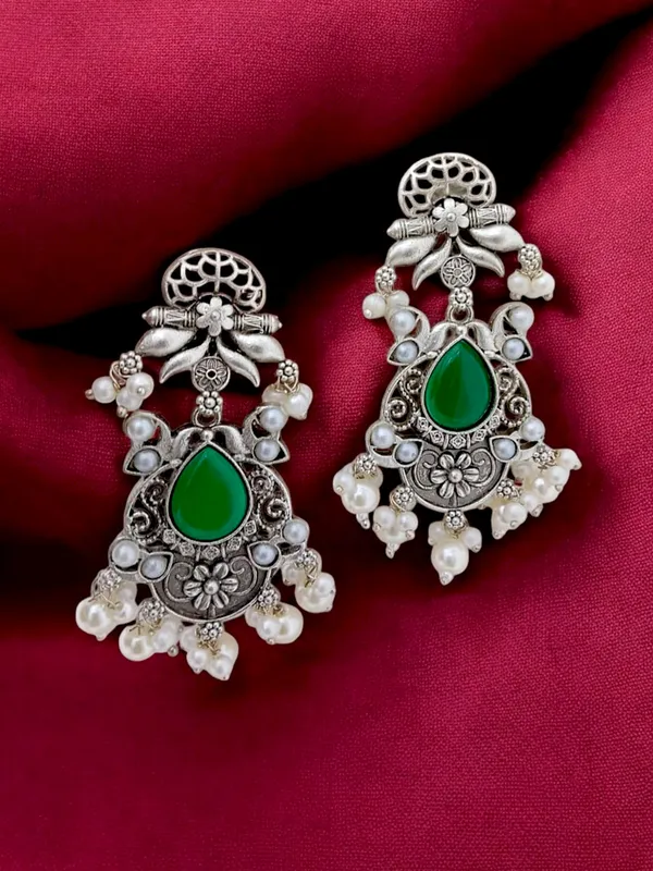 Trendy_Beautiful_Brass_Stone_Earring