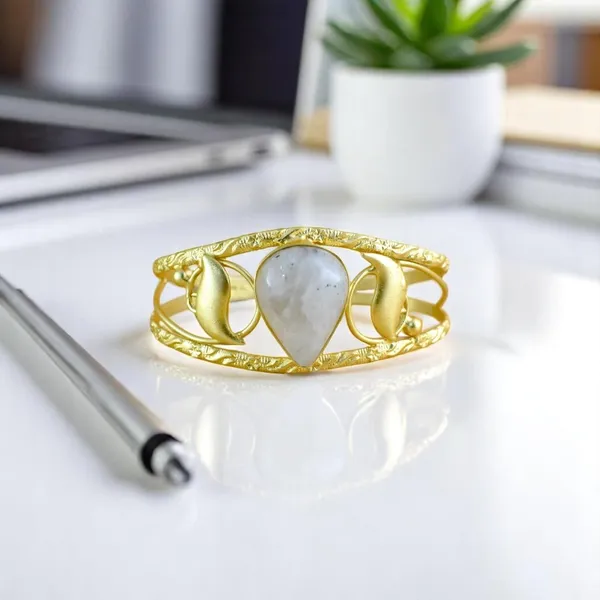 Trendy_Brass_Stone_Based_Bracelet_For_Girls_And_Woman