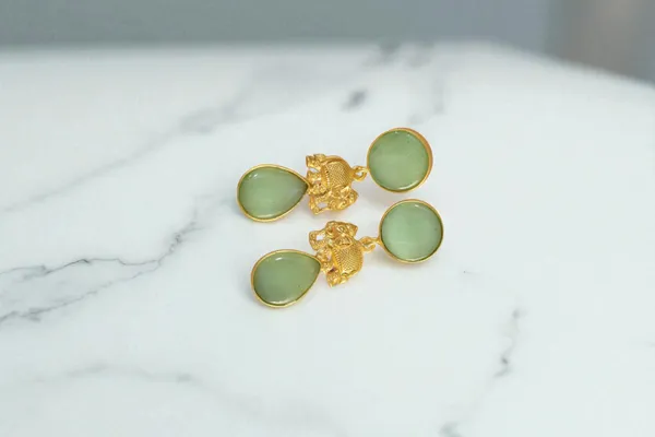 Trendy_Brass_Stone_Elephant_Drop_Earring