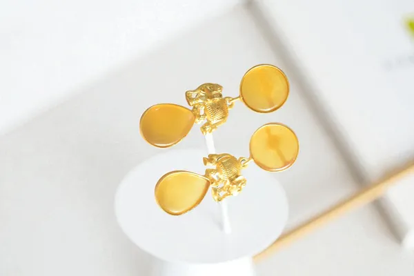 Trendy_Brass_Stone_Elephant_Drop_Earring