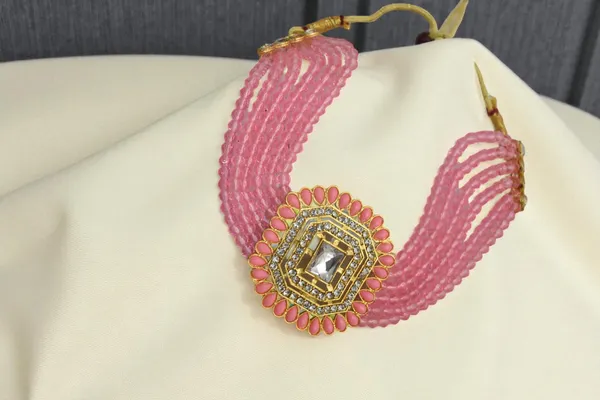 Trendy_Chic_Necklace_Set_with_Earring