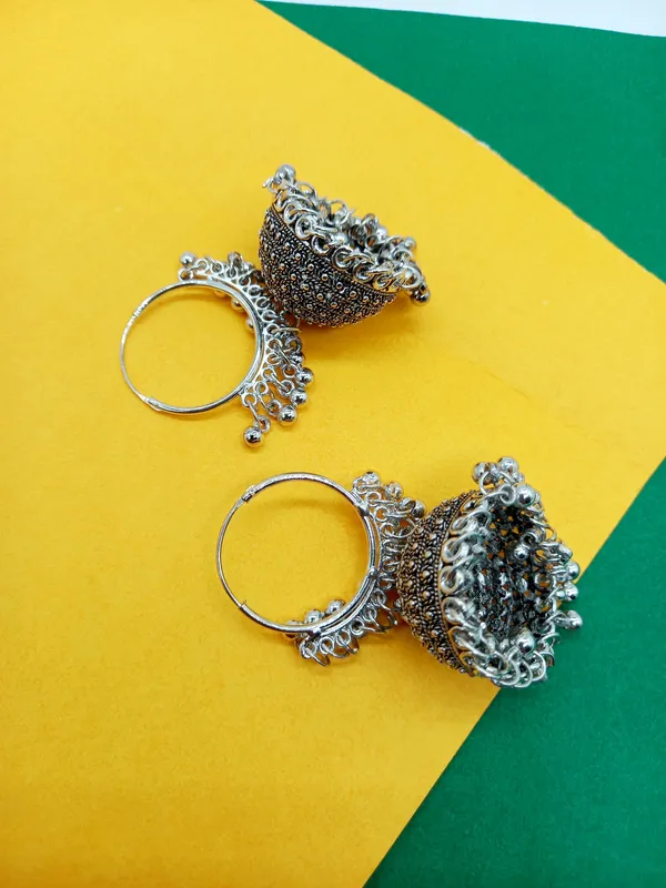 Trendy_Design_Jhumki_For_Girls_And_Girls