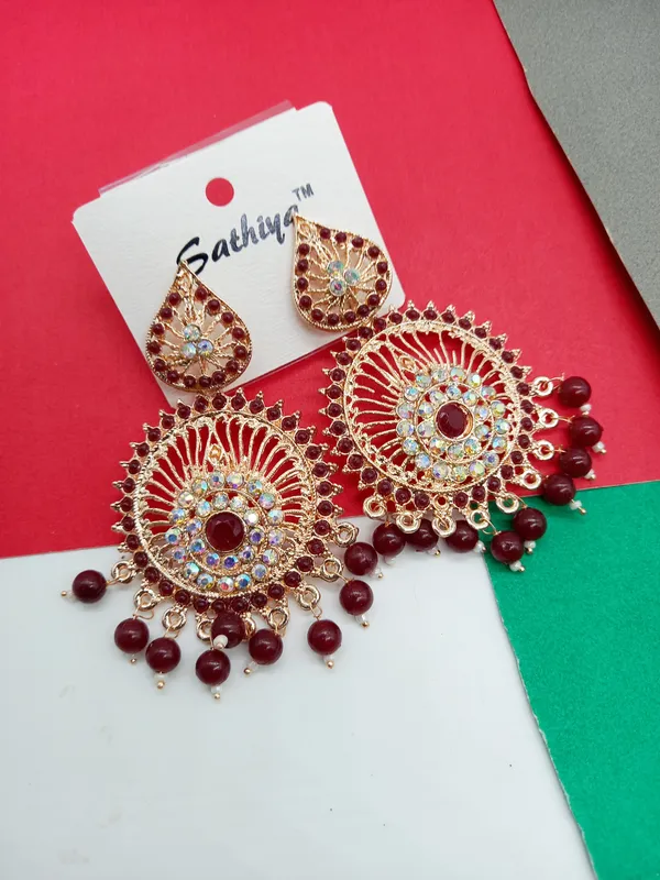 Trendy_Design_Maroon_Earring_For_Girls_And_Women