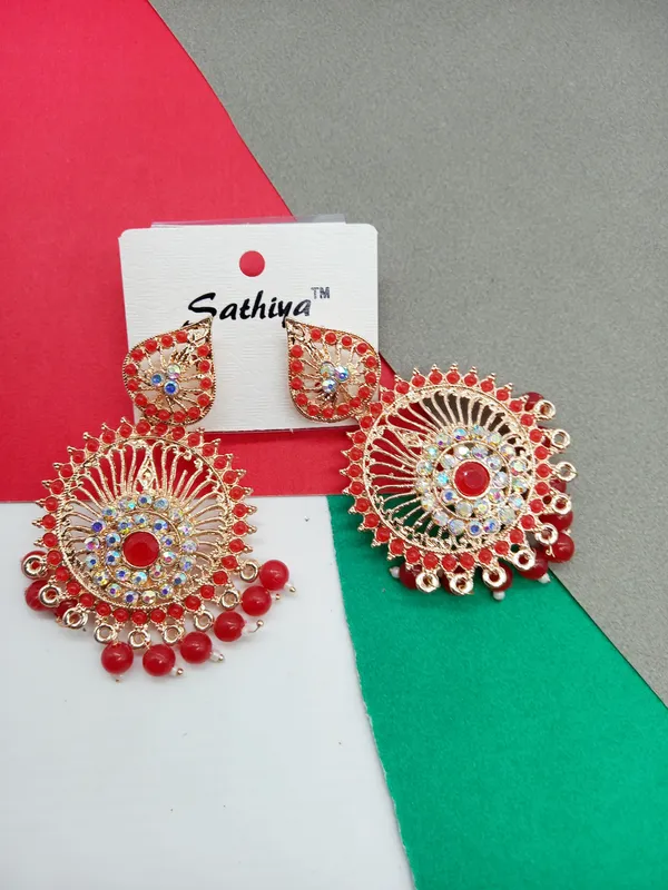 Trendy_Design_Red_Earring_For_Girls_And_Women