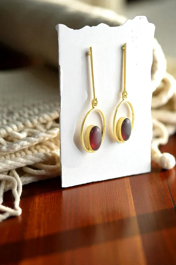 Trendy_Premium_Maroon_Stone_Based_Earring_for_Her