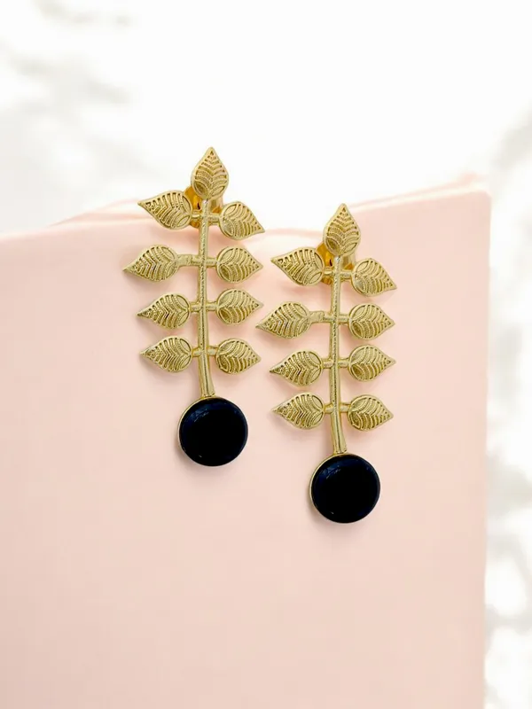 Trendy_Stone_Based_Earring