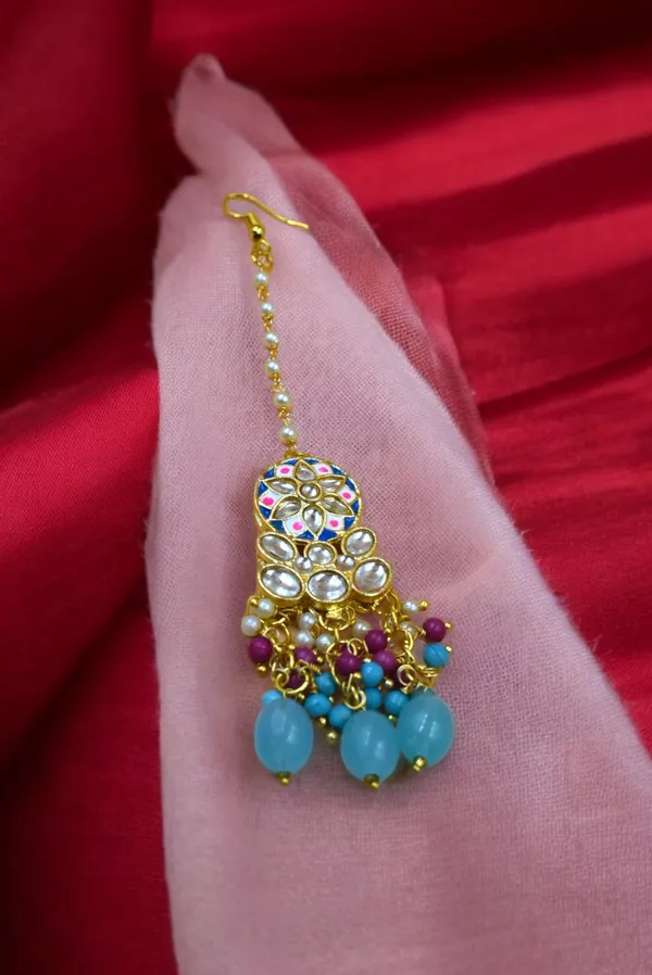 Quality_Sky_Choker_Necklace_Set_with_Maang_Tikka