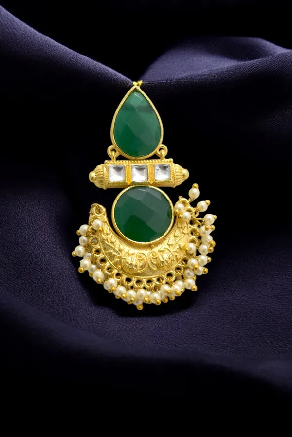 Unique_Green_and_Golden_Earrings