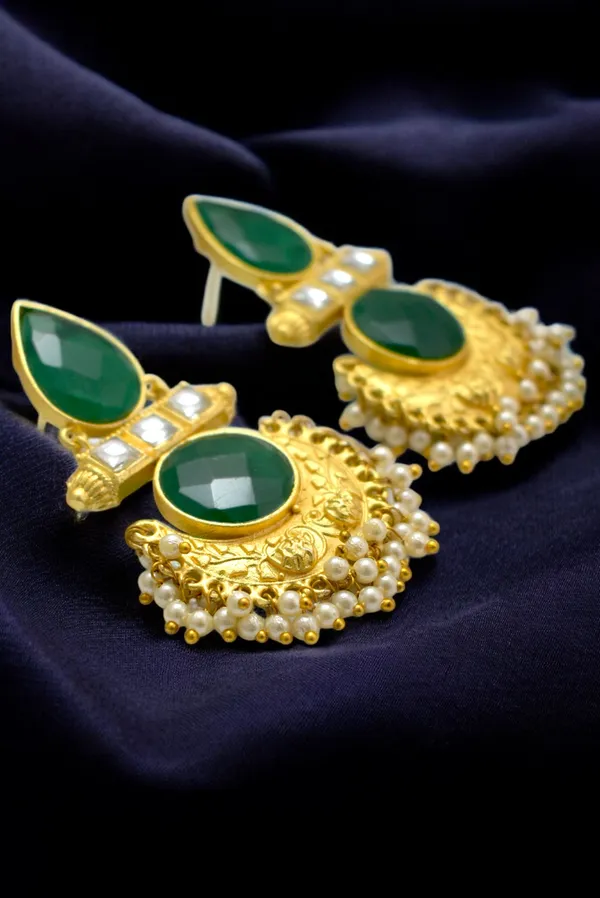 Unique_Green_and_Golden_Earrings