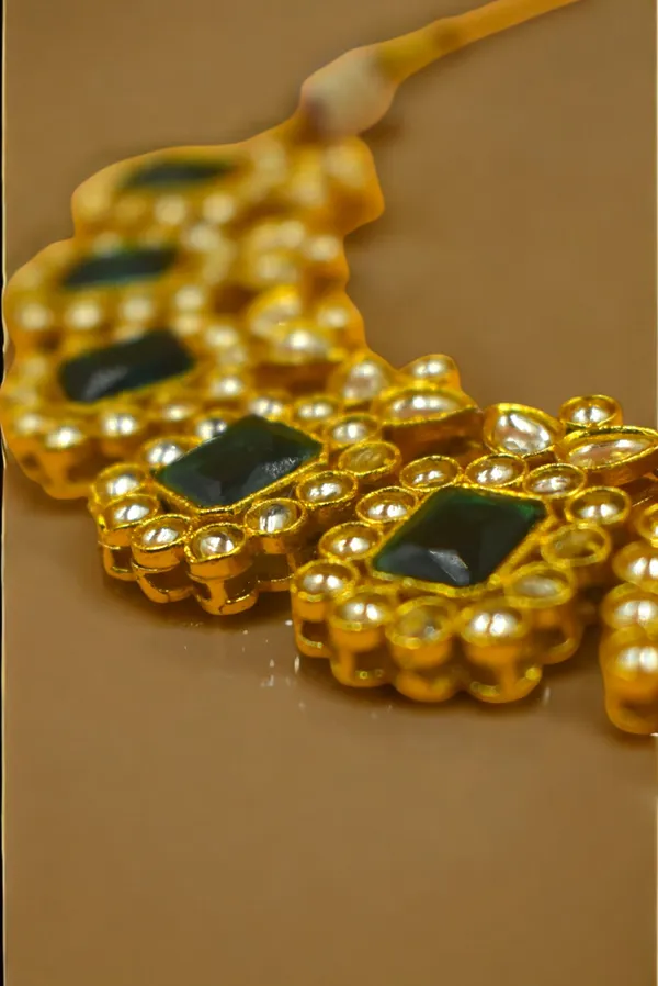 Unique_Necklace_set_with_Maangtikka
