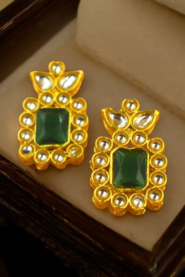 Unique_Necklace_set_with_Maangtikka
