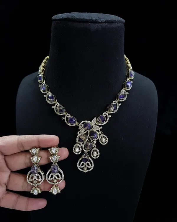 Premium_Quality_Blue_Stone_Product_with_Beautiful_Earring
