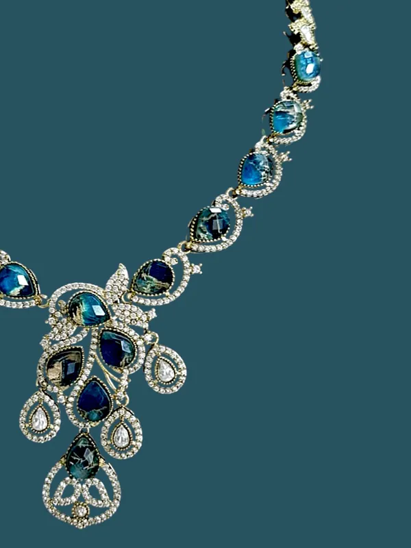 Premium_Quality_Blue_Stone_Product_with_Beautiful_Earring