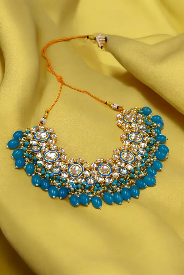 Turquoise_Sky_Necklace_Set_and_Earrings_with_Maang_Tikka