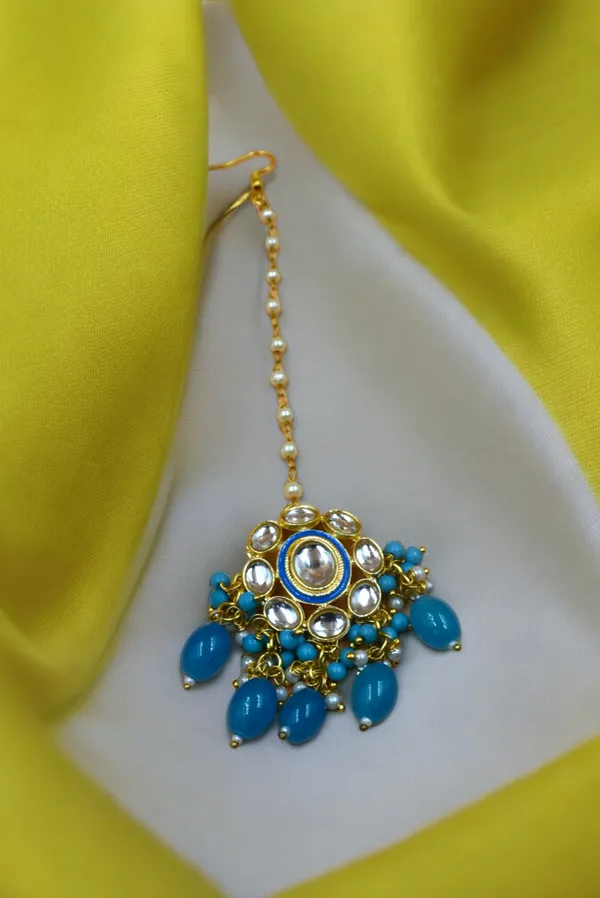 Turquoise_Sky_Necklace_Set_and_Earrings_with_Maang_Tikka
