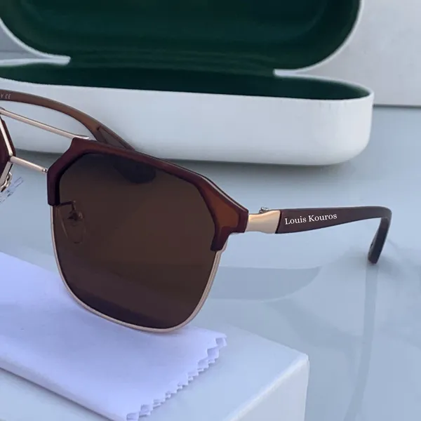 LOUIS_KOUROS__Brown_Milano_Polarized_Lens,_UV_Protection,_Night_Vision,_Rectangular,_Square,_Retro_Square,_Wayfarer_Sunglasses_(55)__(For_Men_&_Women,_Brown)