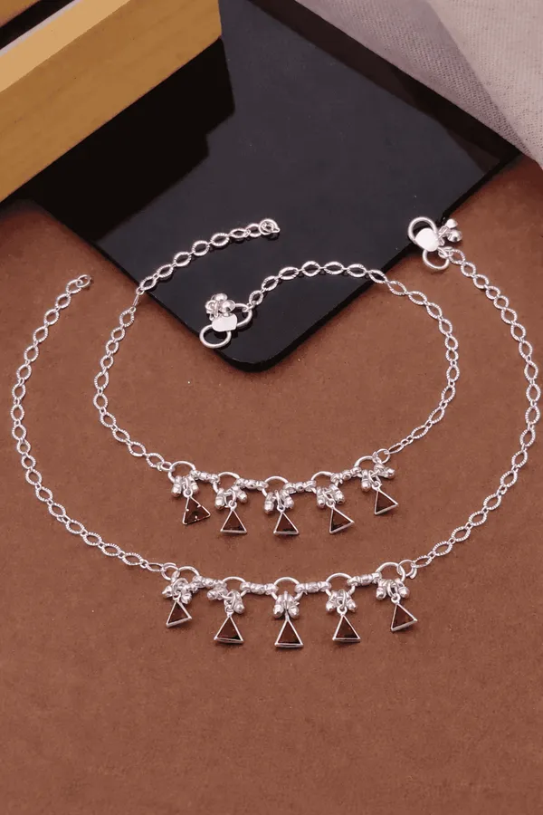 Oxidised_Silver-Plated_Anklets_with_Red_Triangle_Charms_and_Ghungroo_-_Set_of_2_|_Vihal_Jewellery