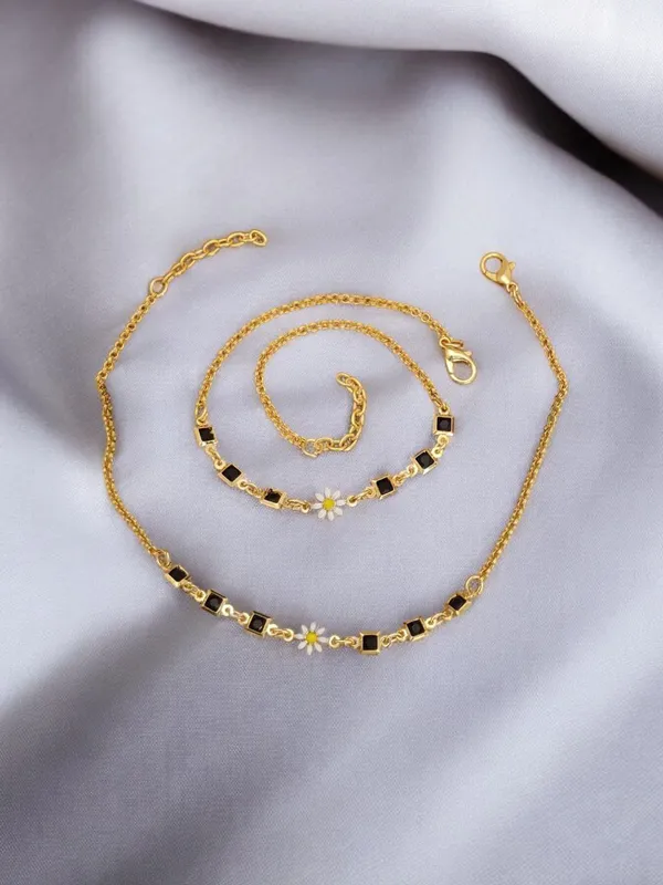 Charming_Daisy_&_Elegant_Black_Square_Anklet_Sets